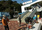 JR鳥羽駅前に12台のガード付きツーリング車が集合しました。 　