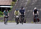 UG兄を挟んで、何を喋っているのでしょ