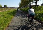 富雄川沿いの奈良自転車道