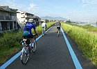 橋本橋からは真新しいサイクリングロードを爆走。