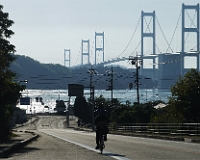 「しまなみ海道」 大島から望む来島海峡大橋